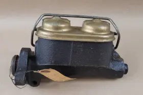 5452486 GENERAL MOTORS Brake Master Cylinder Gm Buick Pontiac