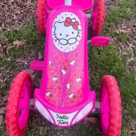 T85683 HELLO KITTY Lil Pedal Go Kart Ride Turbo #3