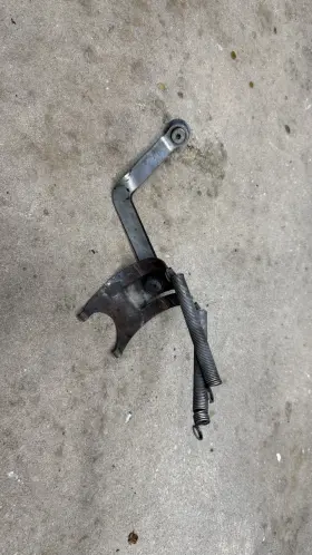 EV0256.IC OTK Exhaust Senior Chassis Cradle Bracket Iame
