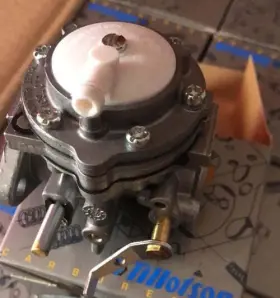 HL-232 TILLOTSON Carburetor Rokon West Bend Go Kart Chrysler HL-232 TILLOTSON Carburetor Rokon West Bend Go Kart Chrysler