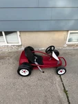 Radio Flyer 940z Ultimate Go-kart - Red Used Doesnt Run Needs New Battery. Fixed Price $70.00.